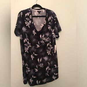 NWT Tahari Black Floral Dress Size 2X